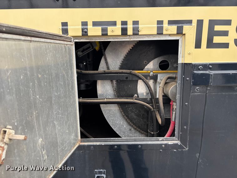 image for item ED5113 1998 GMC delivery van