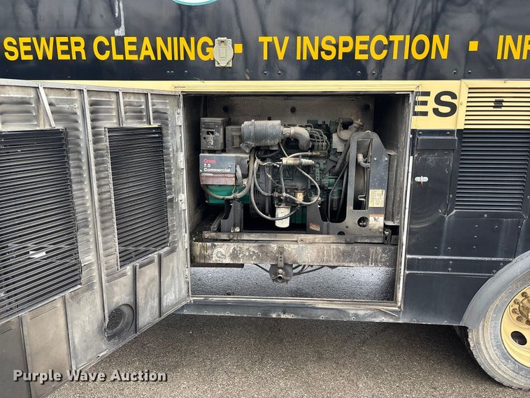 image for item ED5113 1998 GMC delivery van