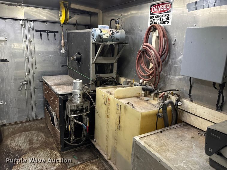 image for item ED5113 1998 GMC delivery van