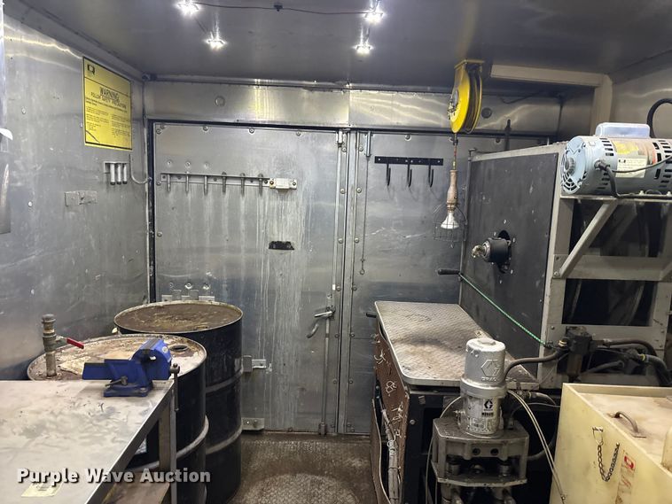 image for item ED5113 1998 GMC delivery van