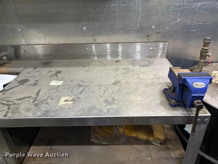 image for item ED5113 1998 GMC delivery van