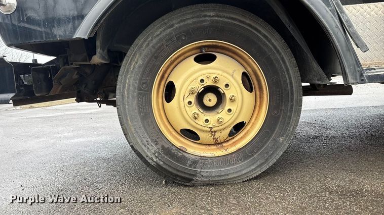 image for item ED5113 1998 GMC delivery van