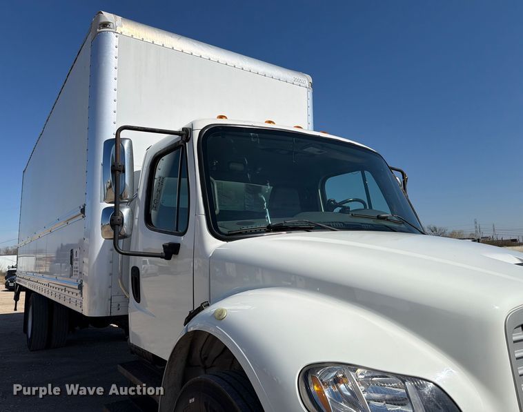 image for item ED5118 2017 Freightliner M2 box truck