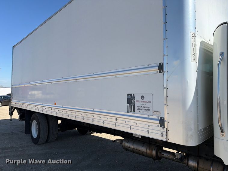 image for item ED5118 2017 Freightliner M2 box truck