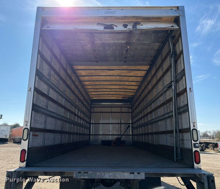 image for item ED5118 2017 Freightliner M2 box truck