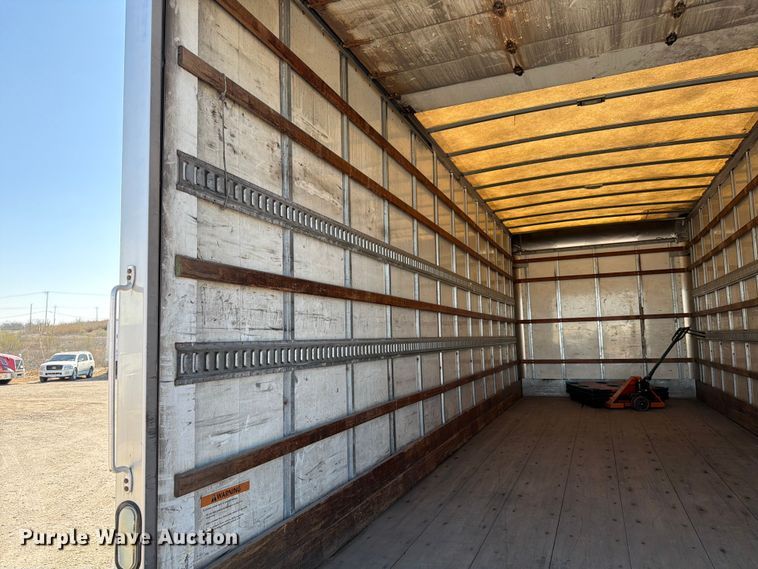 image for item ED5118 2017 Freightliner M2 box truck