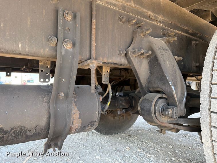 image for item ED5118 2017 Freightliner M2 box truck