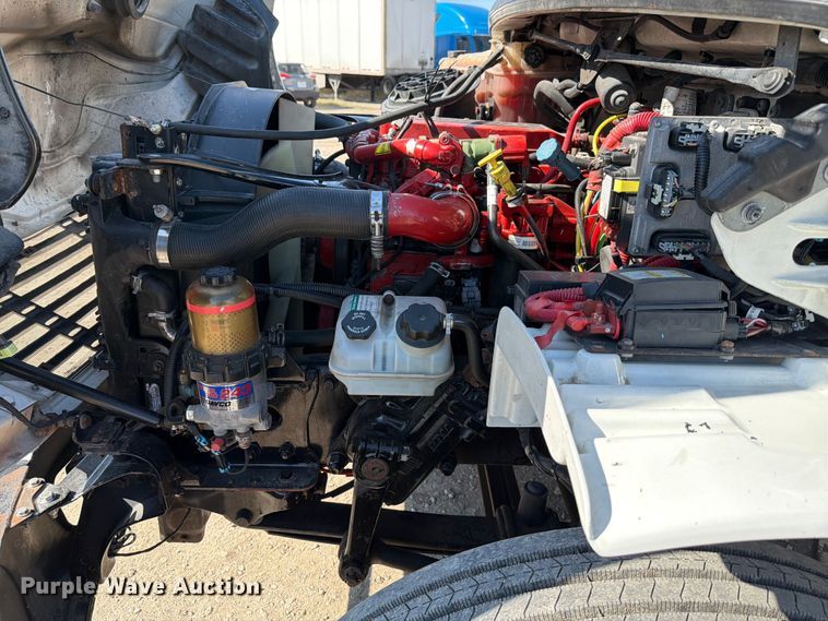 image for item ED5118 2017 Freightliner M2 box truck