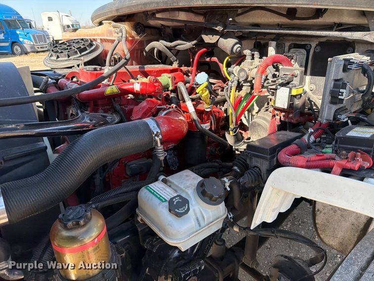 image for item ED5118 2017 Freightliner M2 box truck