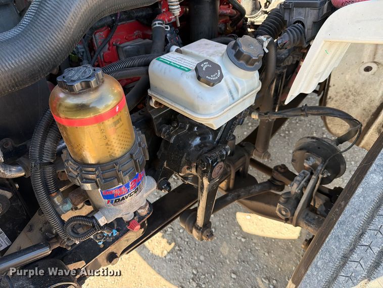 image for item ED5118 2017 Freightliner M2 box truck