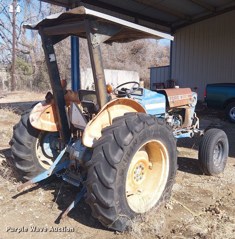 image for item EE1447 Ford 3600 tractor