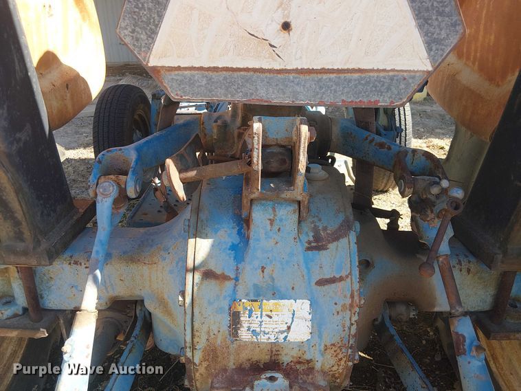 image for item EE1447 Ford 3600 tractor