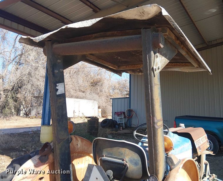 image for item EE1447 Ford 3600 tractor