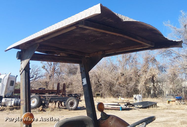 image for item EE1447 Ford 3600 tractor