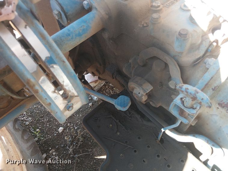 image for item EE1447 Ford 3600 tractor