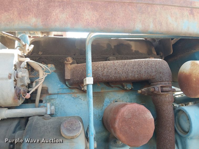 image for item EE1447 Ford 3600 tractor