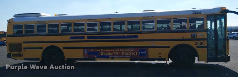 image for item EE4999 2004 Thomas Built HDX school bus