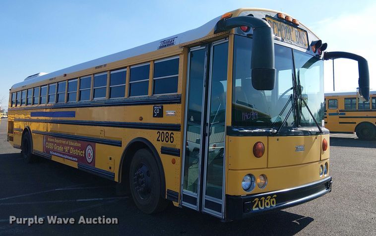 image for item EE5000 2004 Thomas Built HDX school bus