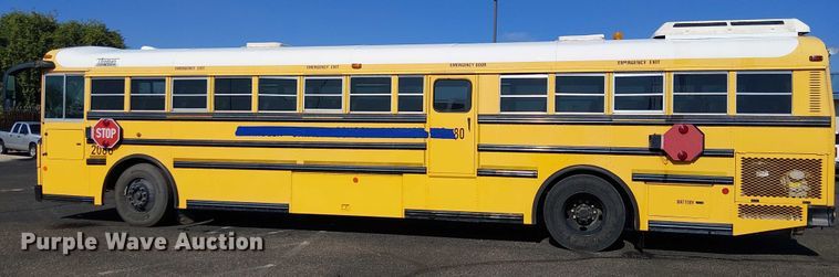 image for item EE5000 2004 Thomas Built HDX school bus