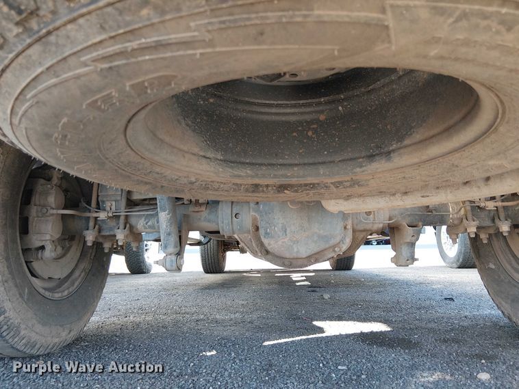 image for item EE5112 2022 Ford F250 Super duty XLT Ext. Cab pickup truck