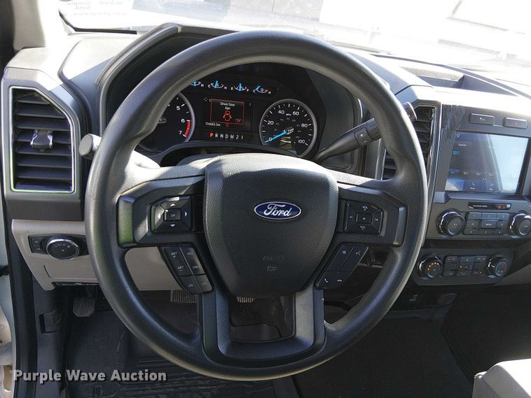 image for item EE5112 2022 Ford F250 Super duty XLT Ext. Cab pickup truck