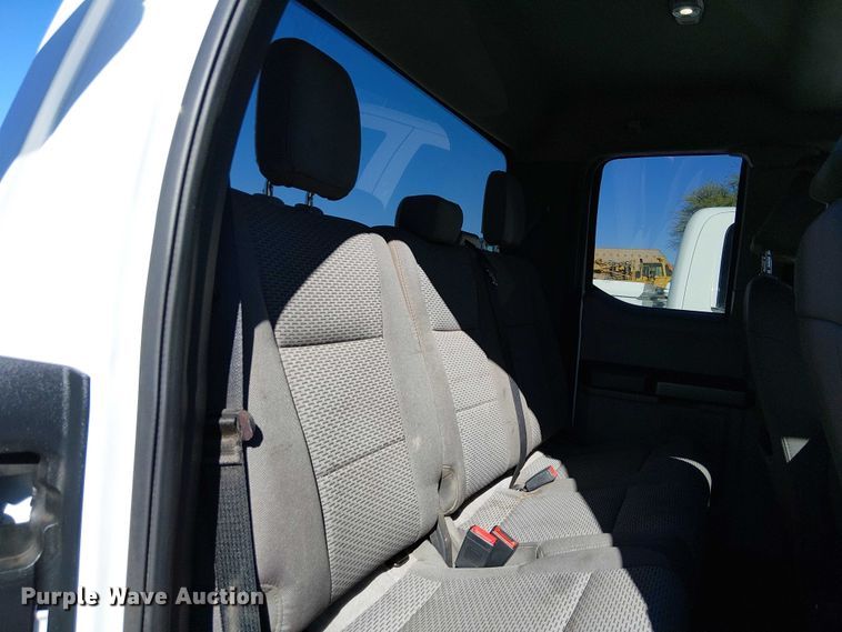 image for item EE5112 2022 Ford F250 Super duty XLT Ext. Cab pickup truck