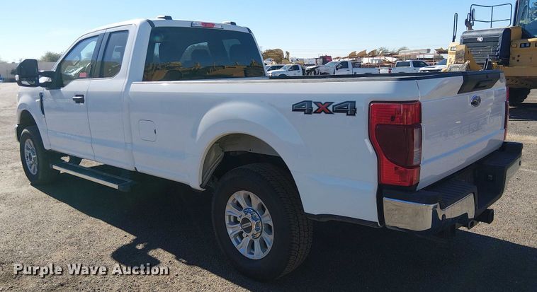 image for item EE5113 2022 Ford F250 Super Duty XLT Ext. Cab pickup truck