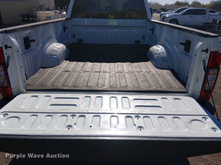 image for item EE5113 2022 Ford F250 Super Duty XLT Ext. Cab pickup truck