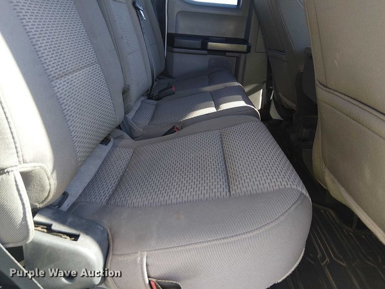 image for item EE5113 2022 Ford F250 Super Duty XLT Ext. Cab pickup truck