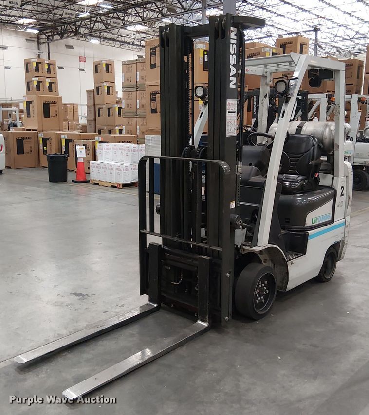image for item EE5121 2016 UniCarriers CFS40 forklift