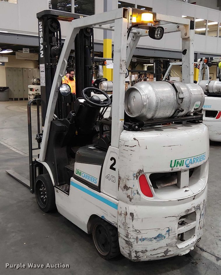 image for item EE5121 2016 UniCarriers CFS40 forklift