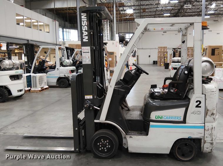 image for item EE5121 2016 UniCarriers CFS40 forklift