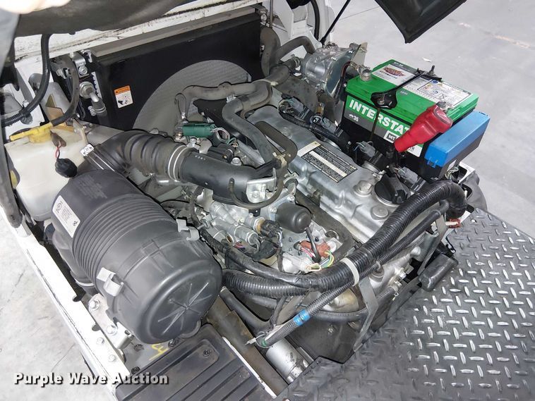 image for item EE5121 2016 UniCarriers CFS40 forklift