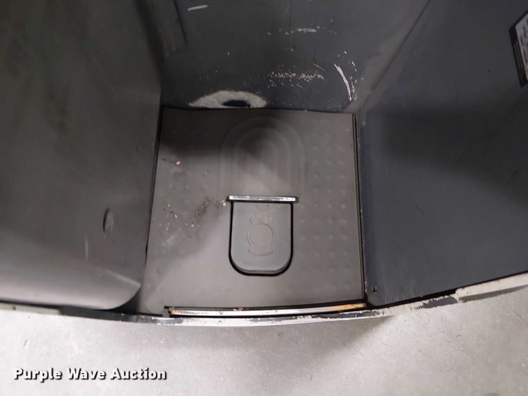 image for item EE5130 2015 Crown RM6025-45 reach truck