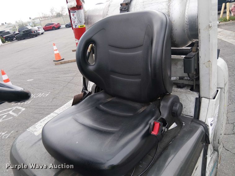 image for item EE5131 2017 UniCarriers CFS40 forklift