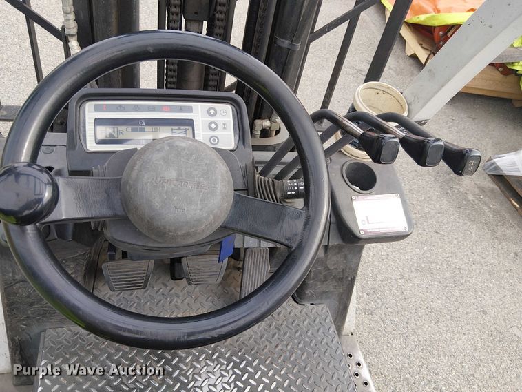 image for item EE5133 2015 UniCarriers AF50 forklift