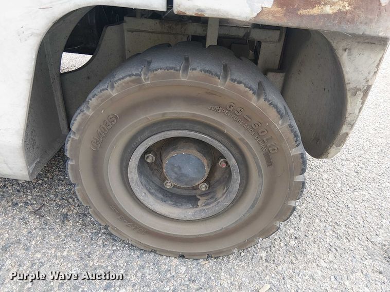 image for item EE5133 2015 UniCarriers AF50 forklift