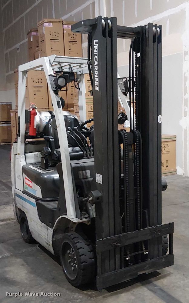 image for item EE5134 2017 UniCarriers CFS40 forklift