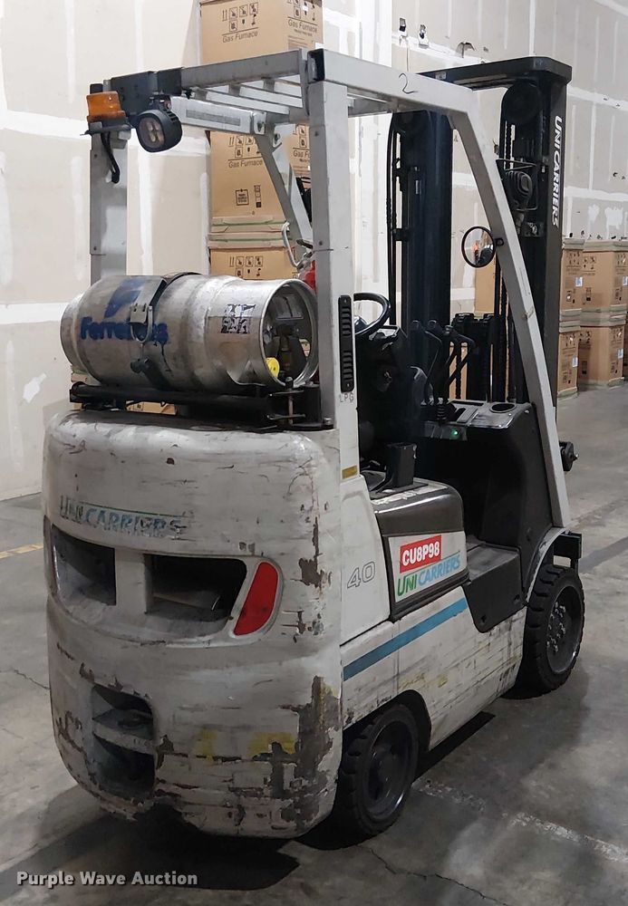 image for item EE5134 2017 UniCarriers CFS40 forklift