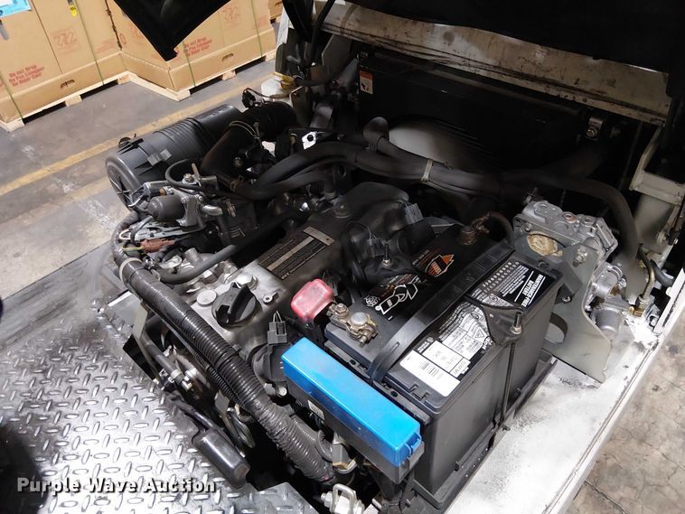 image for item EE5134 2017 UniCarriers CFS40 forklift