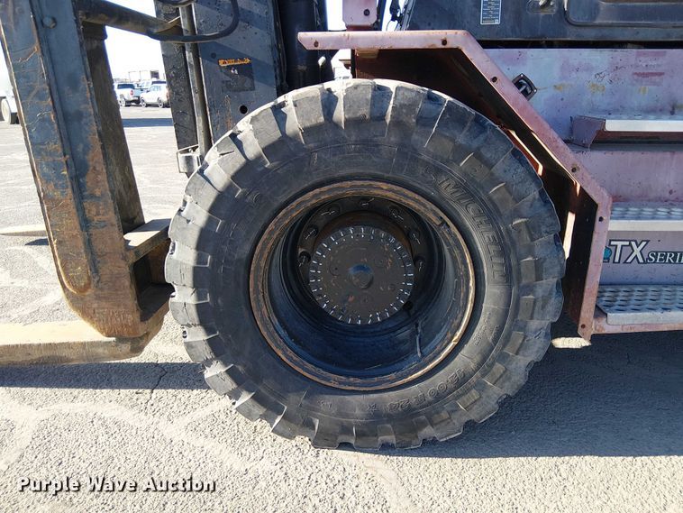 image for item EE5147 2009 Taylor TXH400L forklift