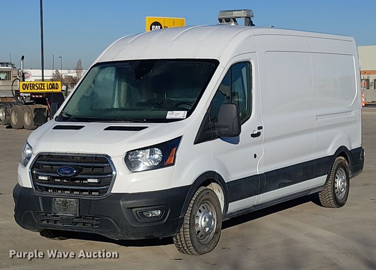 image for item EE5148 2020 Ford Transit 350 utility van