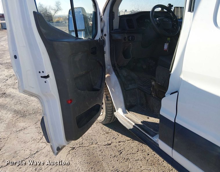 image for item EE5148 2020 Ford Transit 350 utility van