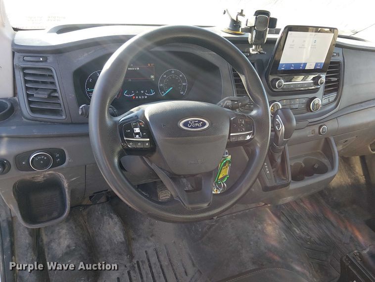image for item EE5148 2020 Ford Transit 350 utility van