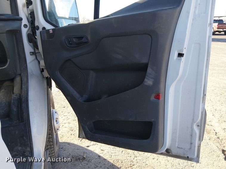 image for item EE5148 2020 Ford Transit 350 utility van