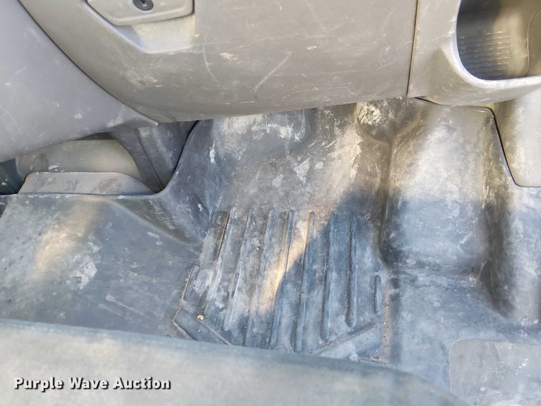 image for item EE5148 2020 Ford Transit 350 utility van