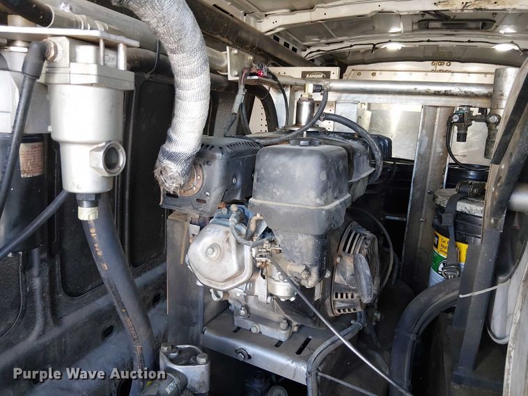 image for item EE5148 2020 Ford Transit 350 utility van