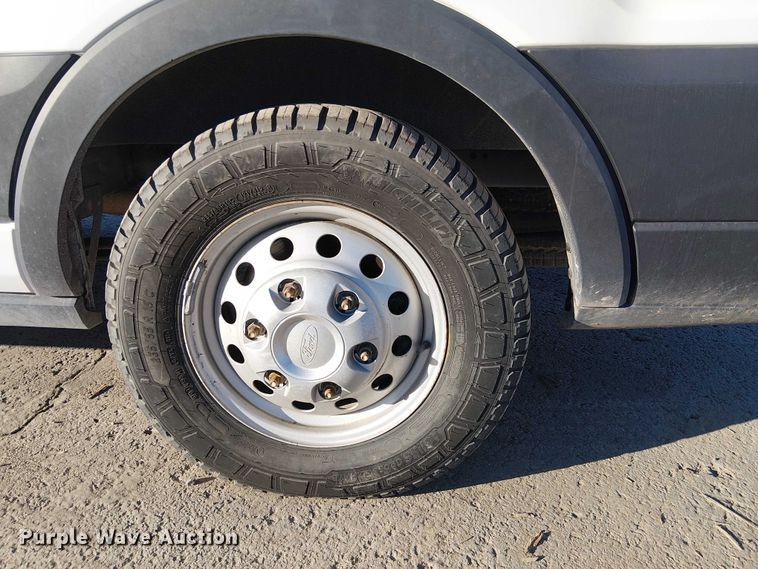 image for item EE5148 2020 Ford Transit 350 utility van