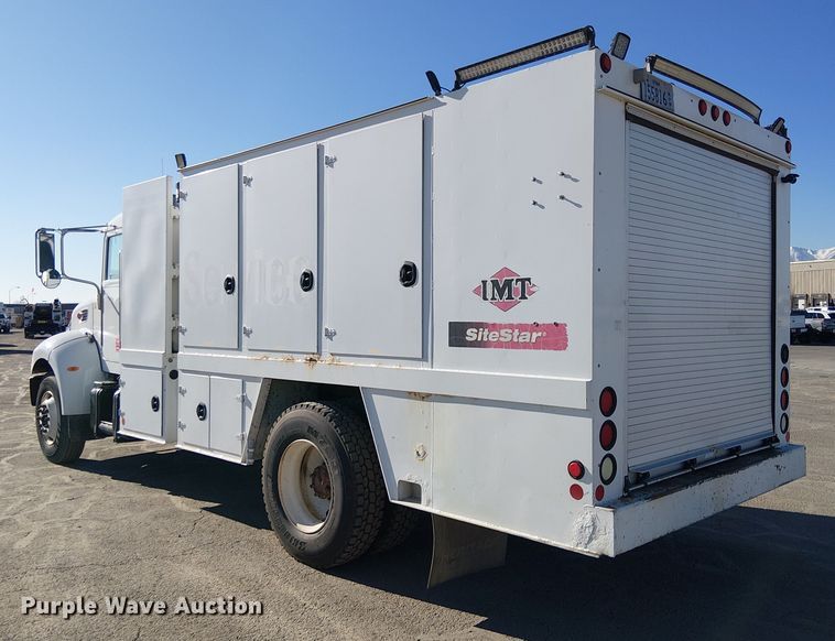 image for item EE5149 2007 Peterbilt 335 utility / service truck