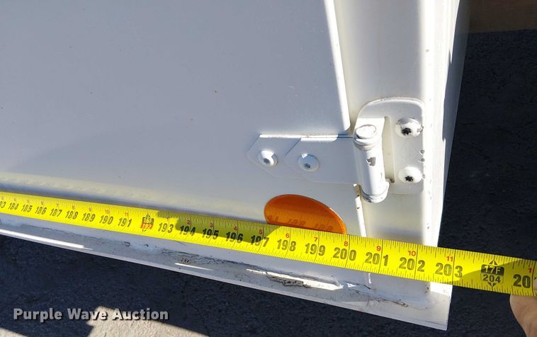 image for item EE5149 2007 Peterbilt 335 utility / service truck